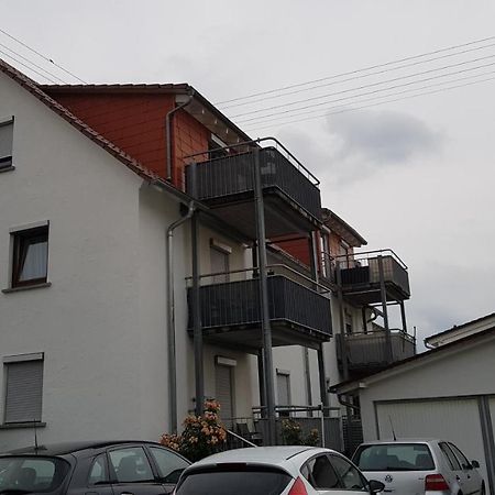 Outletcity Ferienwohnung - Apartment 4 Metzingen  Exteriör bild